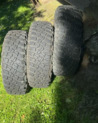 3 pneumatici BF GOODRICH KM 3  31/70 R15
