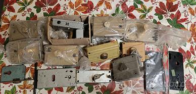 Lotto 14 serrature basculante/cancello/garage