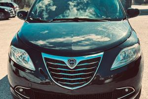 LANCIA YPSILON 3 serie
