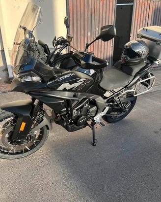 CF moto 700