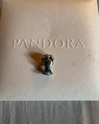 Pandora charm cenerentola