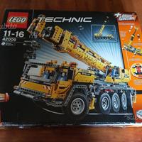 Lego technic 42009 mobile crane
