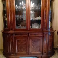 sala da pranzo vintage in radica di noce