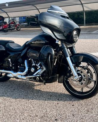 Street Glide CVO 2017