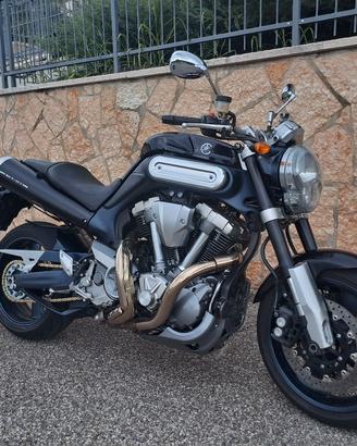 Yamaha MT-01 anno 2007 