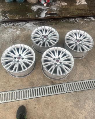 Cerchi in lega 16" Originali Fiat Bravo
