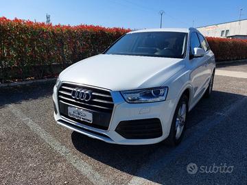 AUDI Q3 1.4 TFSI 125 CV Business Quattro