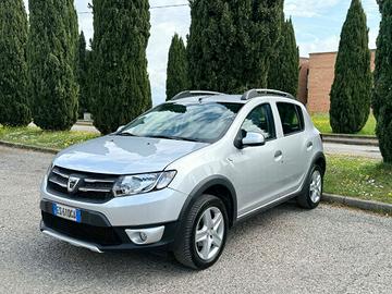  Dacia Sandero Stepway 1.5 dCi 