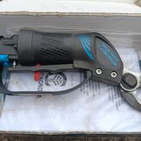 Forbice in fibra di carbonio Campagnola