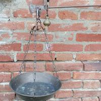 antica bilancia a piatto