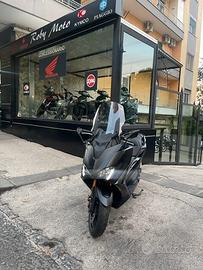 Yamaha TMAX 560 TECH MAX