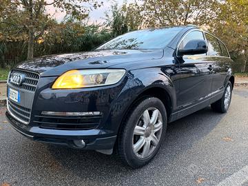 Audi Q7 3.0 V6 TDI 233cv QUATTRO Tagliandata!