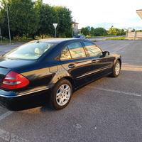 Mercedes classe E 200 KOMPRESSOR w211