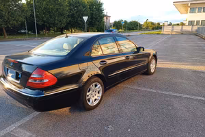 Mercedes classe E 200 KOMPRESSOR w211