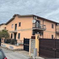 Vermicino: bilocale con ingresso indipendente