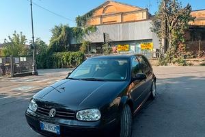 Golf 4 1.9 tdi  1500€ trattabili