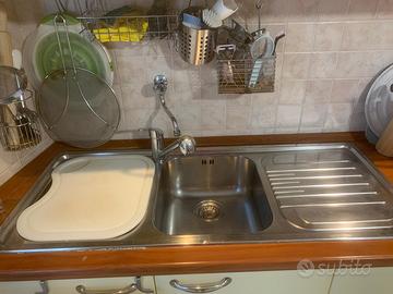 Lavandino Franke con rubinetto