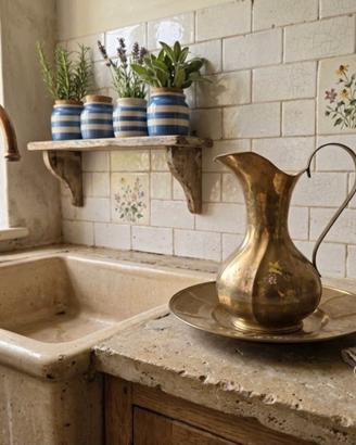Set Vintage caraffa +Bacile in ottone 