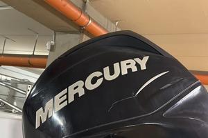 Mercury F200 XL Verado