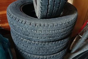 gomme Michelin agilis 185/75/16 c