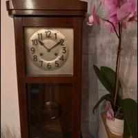 Orologio a pendolo classico