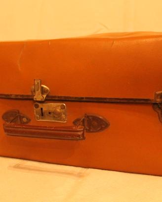 Valigia Vintage di Cartone