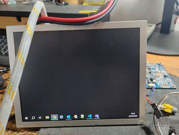 MONITOR LCD 8 pollici (lotto di 5 LCD)