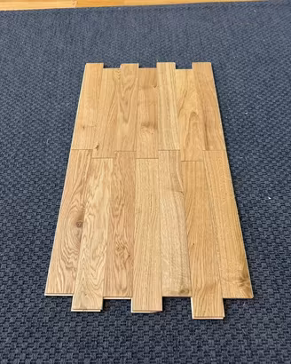 Listello parquet rovere poco nodata a Savona
