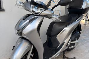 Honda SH 125 - 2017 ABS - Keyless