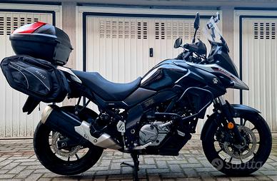 V Strom 650 Gomme nuove,tagliando,kit catena