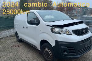 Peugeot Expert 2024 2.0D 144cv CAMBIO AUTOMATICO