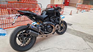 DUCATI MONSTER 1200 R