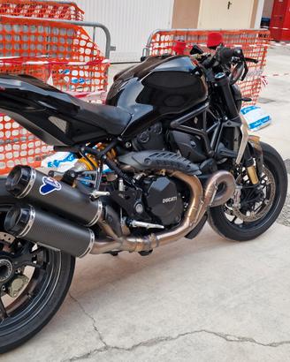 DUCATI MONSTER 1200 R
