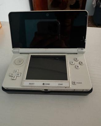 Nintendo 3ds + giochi e amiibo