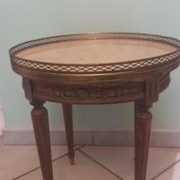 Tavolino francese antico