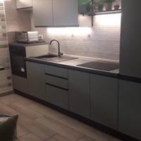 cucina componibile con penisola 