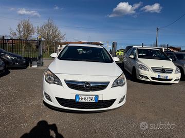 Opel Astra 1.7 CDTI 110CV 5 porte Cosmo