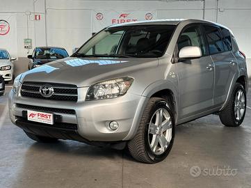 Toyota RAV4 2.2 D-4D 177 CV Luxury