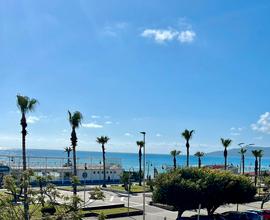 1º Piano di fronte al mare disponibil a Settembre