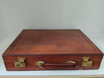 valigetta ventiquattro ore vintage 