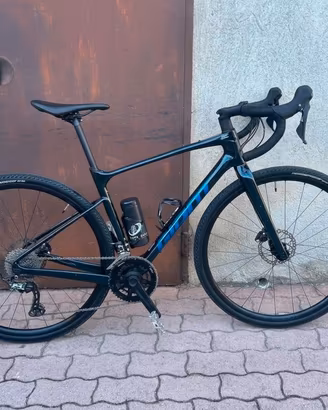 Giant Revolt Advanced 2 Gravel tg S