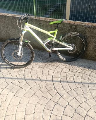 MTB cannondale Jekyll  carbonio 