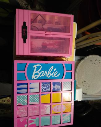 armadi Barbie 