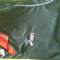 Completo Asics