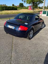 Audi TT roadster