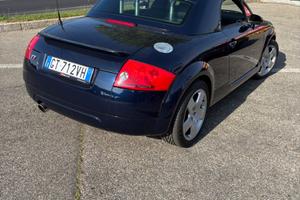 Audi TT roadster