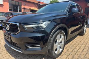 VOLVO XC40 T2 Momentum Pro (AUTOCARRO N1)