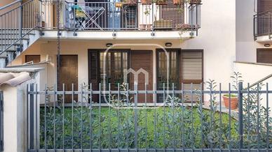 Appartamento di 150 m² con 3 locali e box auto a M