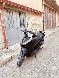  Honda sh300 motore fatto nuovo 