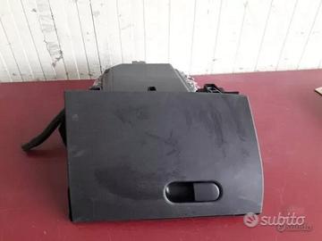 Cassetto portaoggetti Alfa Romeo Giulietta